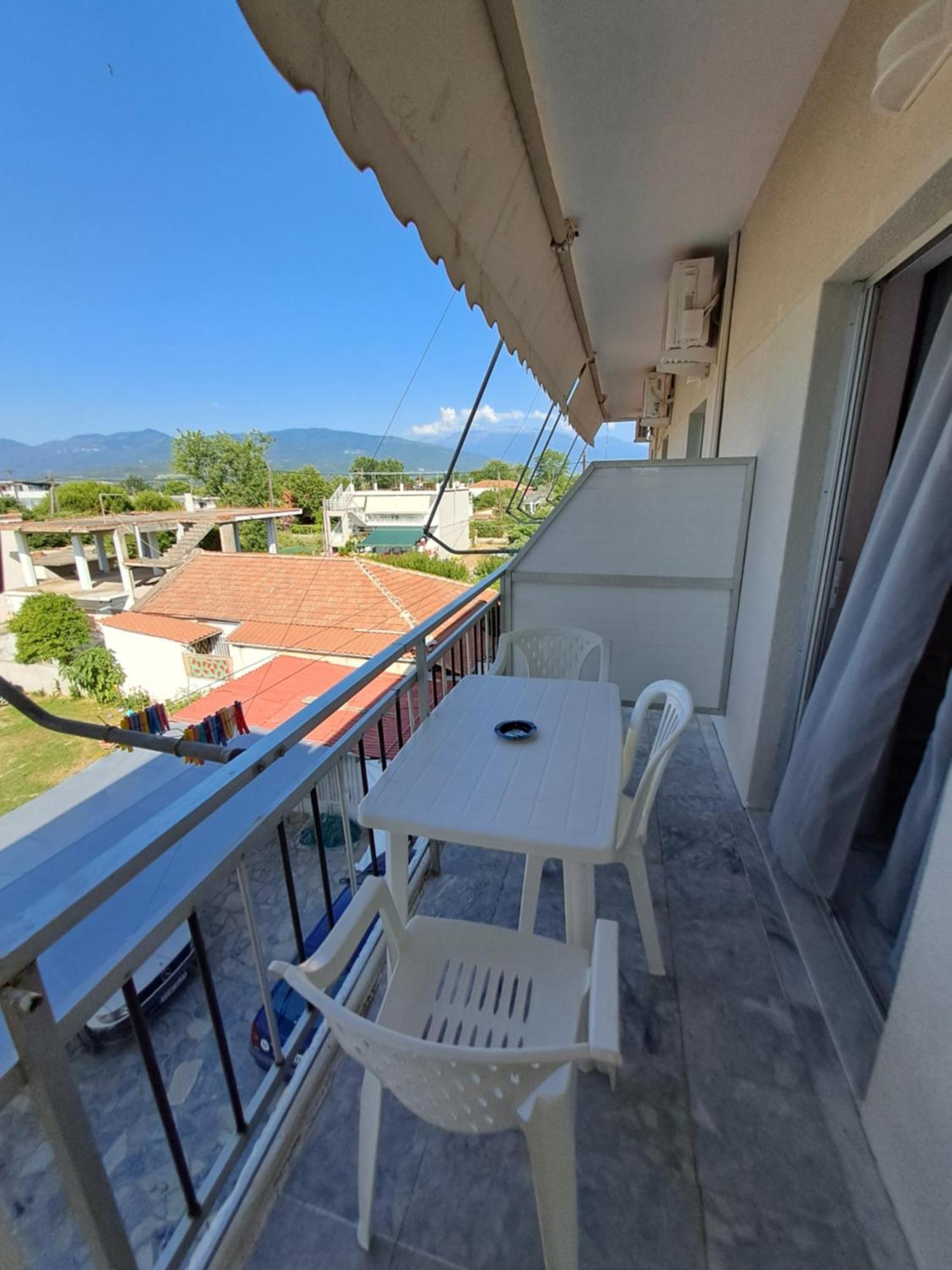 Golden Beach-Tsianis Apartments Néa Meságkala Exterior foto
