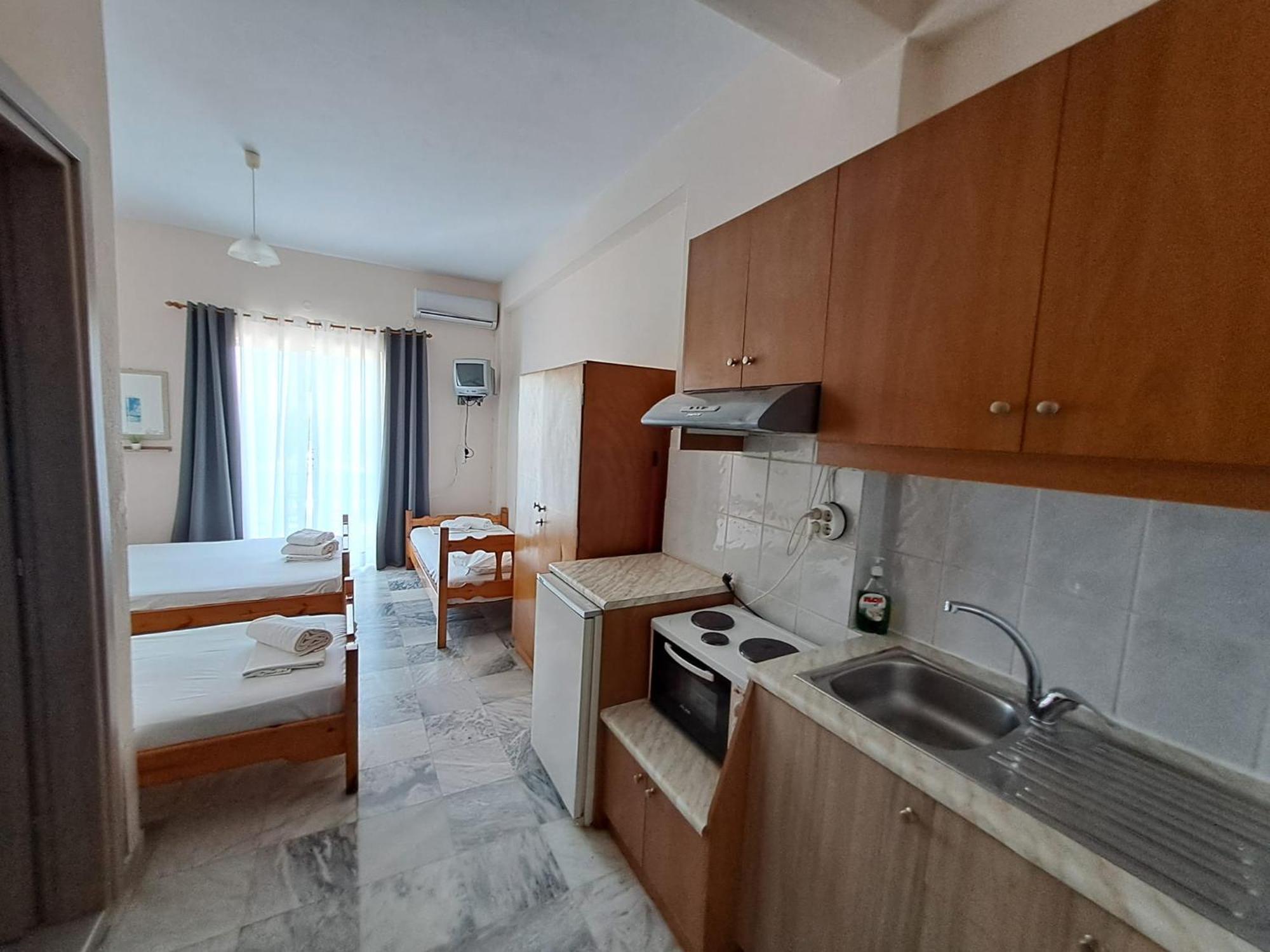 Golden Beach-Tsianis Apartments Néa Meságkala Exterior foto